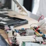 Montaggio schede elettroniche, ecco come dovrebbe essere eseguito per un risultato finale di qualità