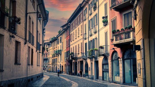 Mettere una Casa in Affitto a Milano: Una Guida Completa dall’Inizio alla Fine